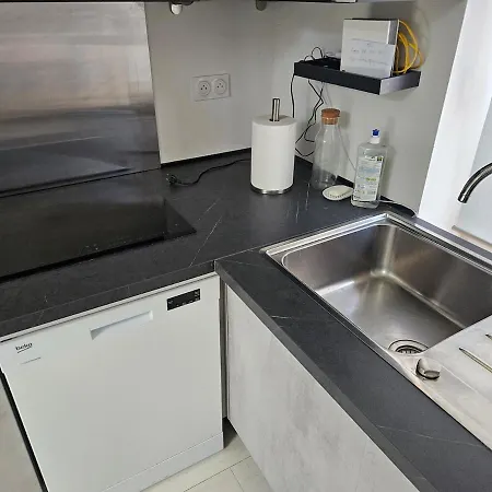 דירה Grand Moderne, Hypercentre, 3 Chambres, Parking נאנסי